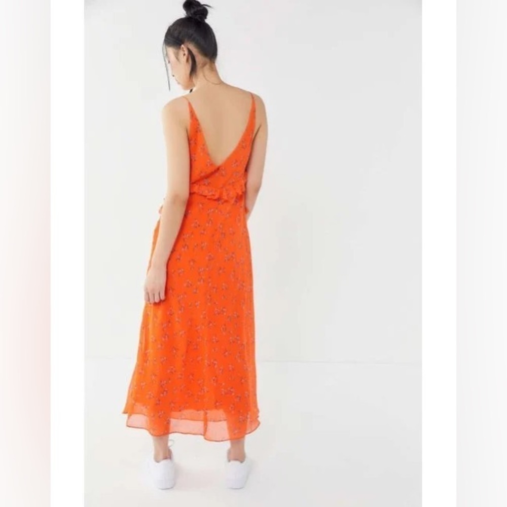 Urban Outfitters Heidi Floral Print Maxi‎ Dress Size Medium - Picture 2 of 8